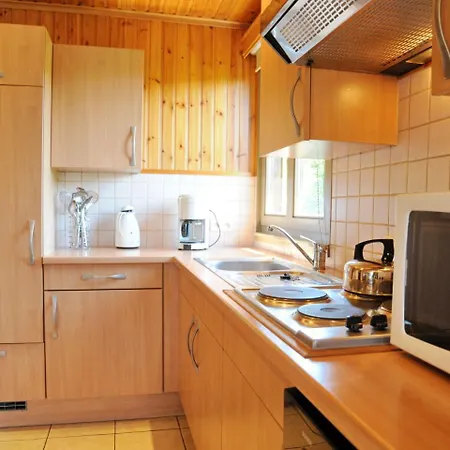 Chalet Pluton 3 * לה רושה - אן - ארדן